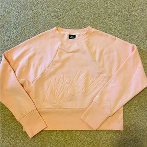 PINK NIKE CREWNECK